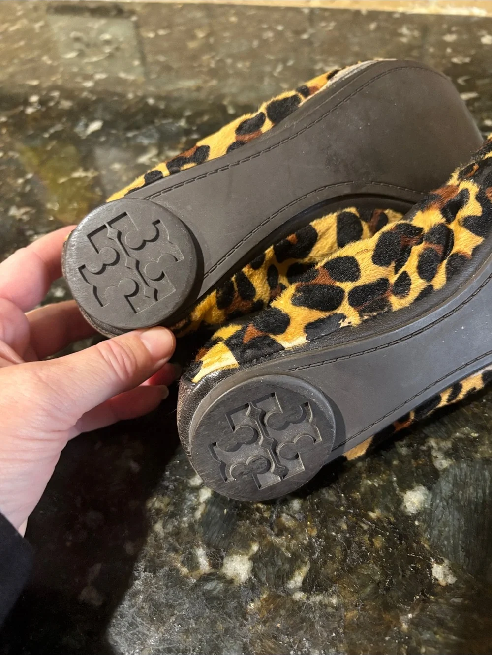 Tory Burch leather leopard ballet flats! 8